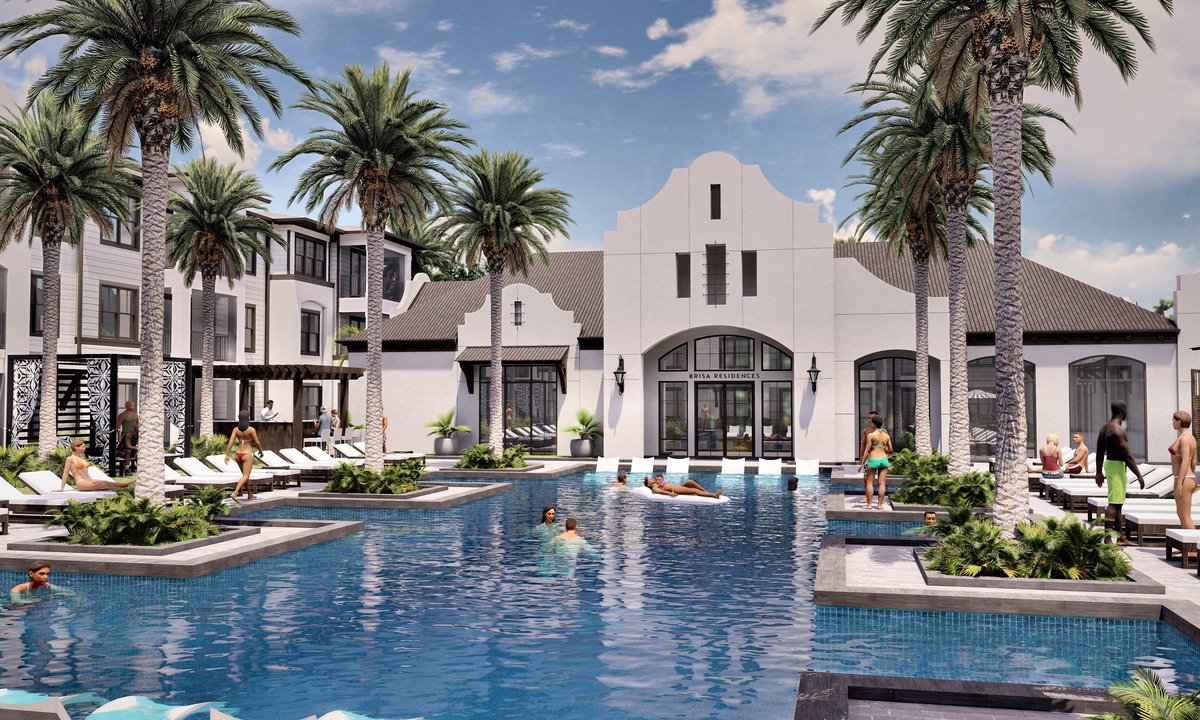 Brisa Apartments resort-style pool and clubhouse